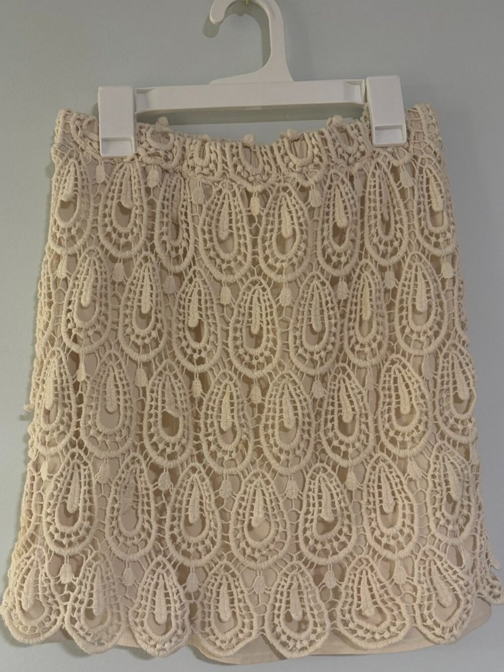 Bar III Cream Crochet Lace Macramé Teardrop Mini Skirt Sz XS Boho Festival